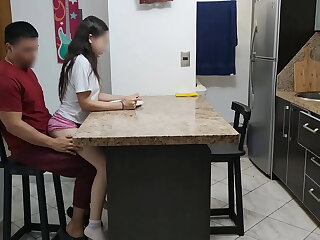 Casa Accustomed donde tengo que Vivir con mi Tio Pervertido que una ves se Aprovecho de mi y quiere Volver hacerlo