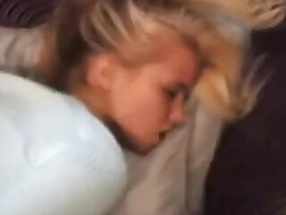 18yo Spreads Her Booty - WetGirlWebcam&period;com