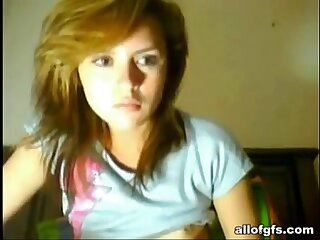 18 year age-old teen masturbates for web cam - Far at porncamx.com